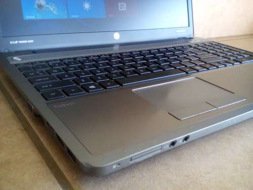 HP ProBook 4540s - 15.6" LED HD - Intel Core i5-3210M - 750 GB HDD - 4GB RAM - HDMI - Numeric Keypad