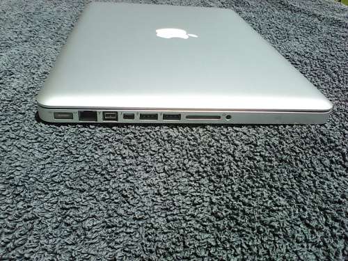 "LIKE NEW" Apple Macbook Pro A1278 - 13" - Intel Core i5 - 512 GB SSD - 16GB RAM  - 2.5GHz - Backlit