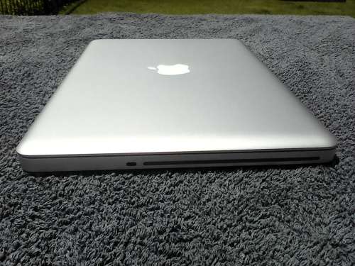 "LIKE NEW" Apple Macbook Pro A1278 - 13" - Intel Core i5 - 512 GB SSD - 16GB RAM  - 2.5GHz - Backlit