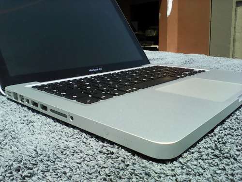 "LIKE NEW" Apple Macbook Pro A1278 - 13" - Intel Core i5 - 512 GB SSD - 16GB RAM  - 2.5GHz - Backlit