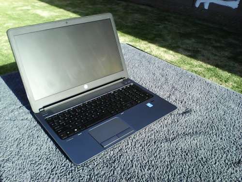 HP ProBook 650 G1 - 15.6" - i5-4210M - 1.5 TB HDD - 8 GB RAM  - 2.60 GHz