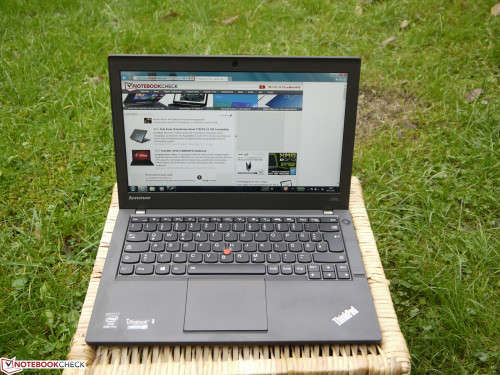 Lenovo Thinkpad X240 Ultrabook - i5-4300U vPro - 500 GB HDD - 12.5" Led Display