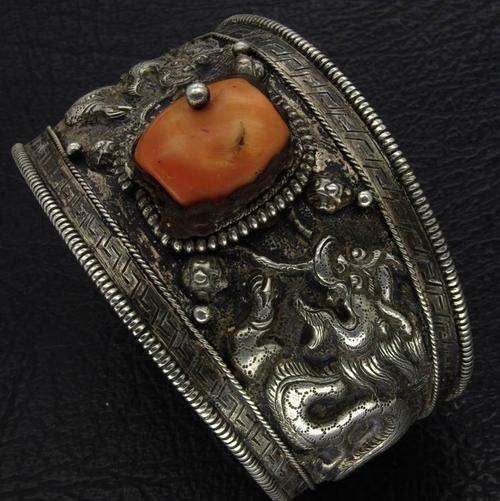 Sterling Silver Oriental Cuff Bracelet -- 67g!
