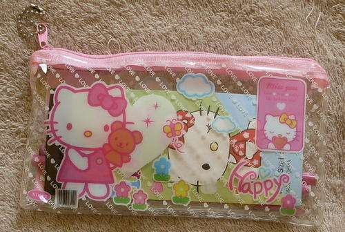 Hello Kitty Pencil Case Set
