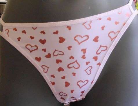 WHITE & RED G STRING  S