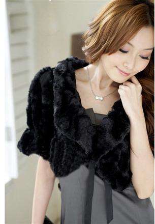 Black short fur cout