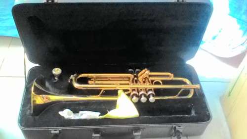 Brass Trumpet - Like new