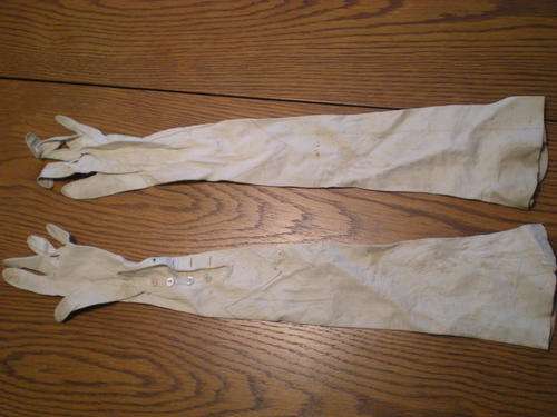 Antique Kid Skin Gloves
