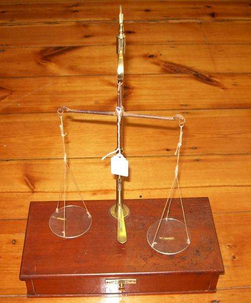 Apothecary Scale