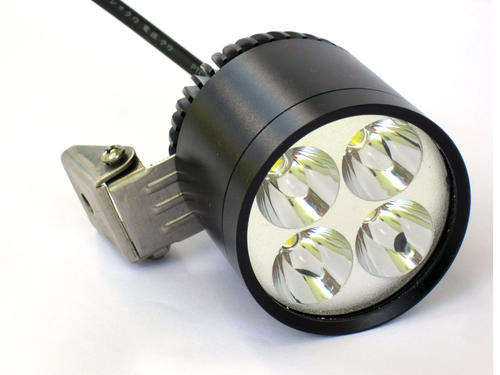 3000 Lumen 4 x T6 LED Off Road lights