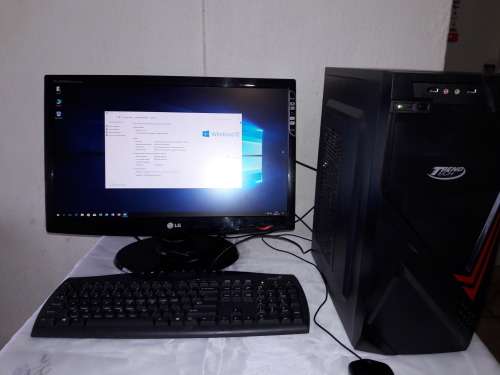 Desktop Computer