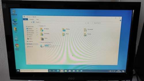 DESKTOP COMPUTER