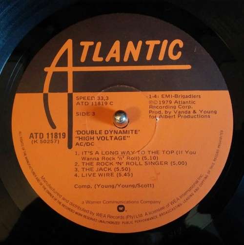 AC/DC Double Album : Dirty Deeds Done Dirt Cheap / High Voltage LP
