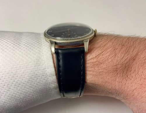 Vintage Zenith Hand-wound Dress Watch
