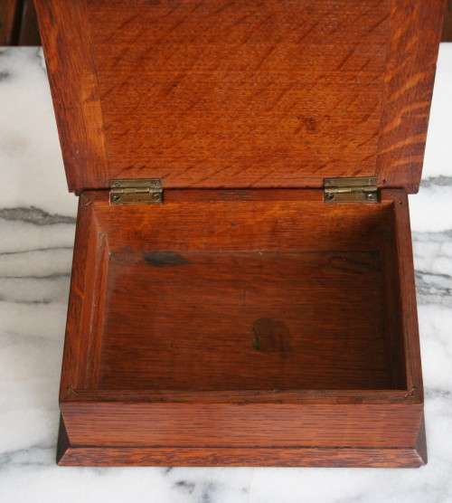 OAK BRIGDE BOX SIZE 175 X 130 X 60 MM