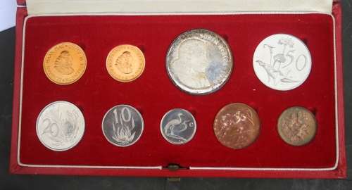 1968 LONG PROOF SET INCLUDING GOLD R1 and R2 IN RED SAM BOX