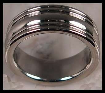 Mens aerospace grade Titanium Ring Size 7
