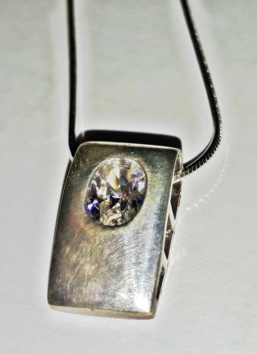 Sterling silver chain with pendant