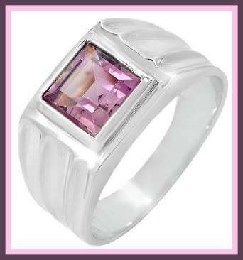 Stunning Sterling silver ring with amethyst