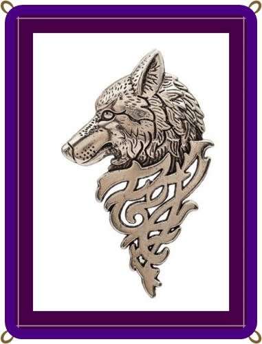 Ancient silver wolf badge / brooch