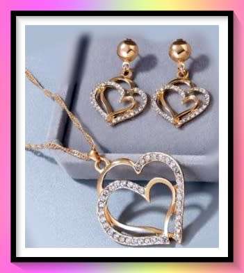 Yellow Goldtone  heart design pendant and necklace set