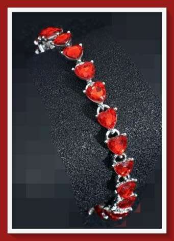 Pretty Rhinestone Bracelet inlaid silver with ruby hearts
