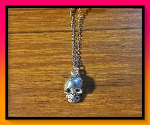 Halloween Pendant necklaces 480mm  Skull