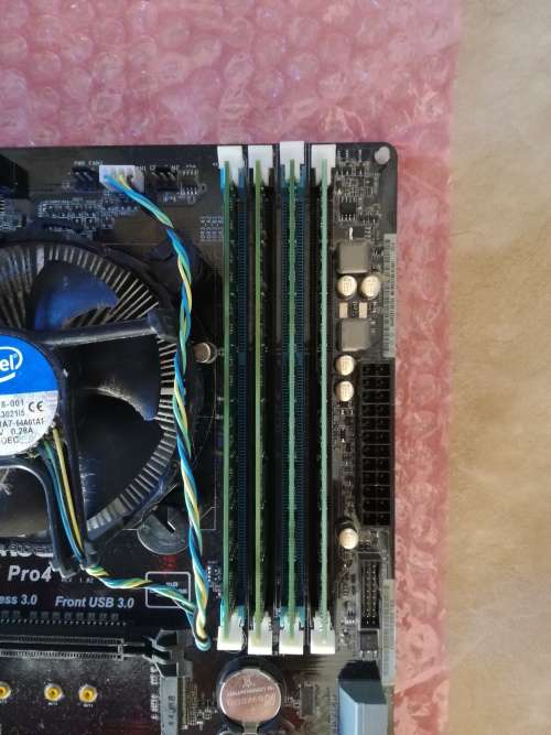 ASRock Z97 Pro4 Motherboard