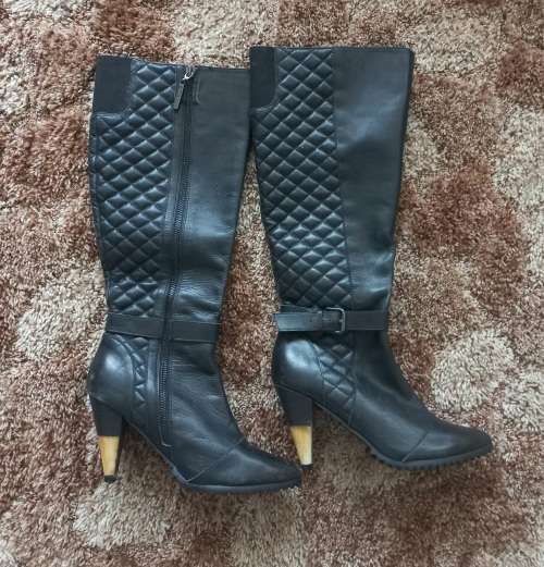 Ladies Boots Pringle