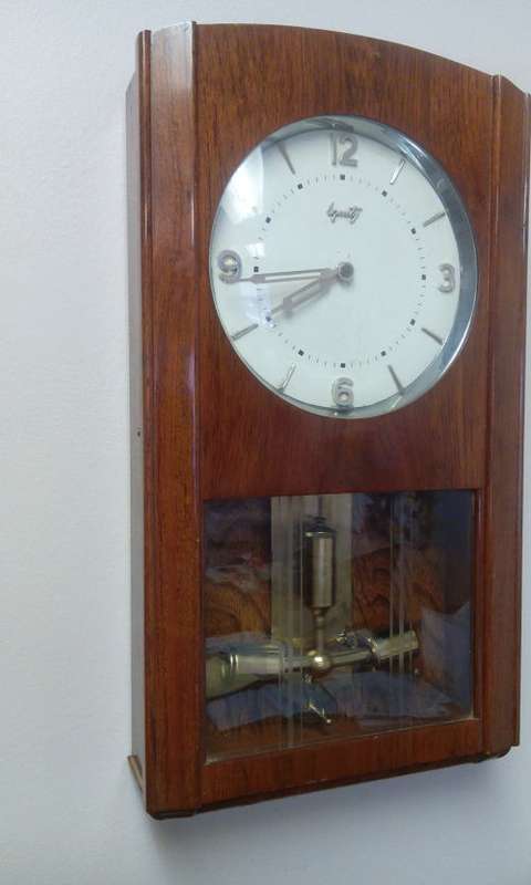 Equity Electromagnetic Clock