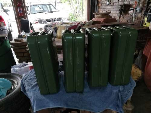 4 x 20l Steel Jerrycans