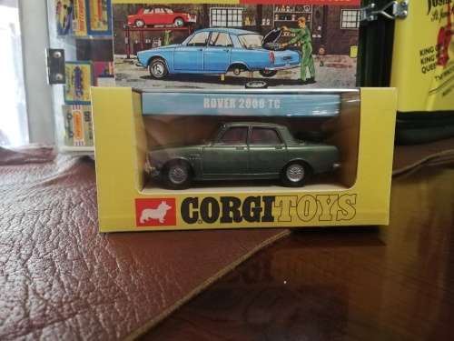 Corgi Toys Rover 2000TC with golden Jack`s in box