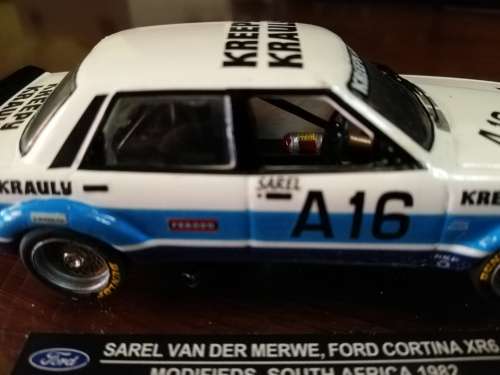 Ford Cortina XR6