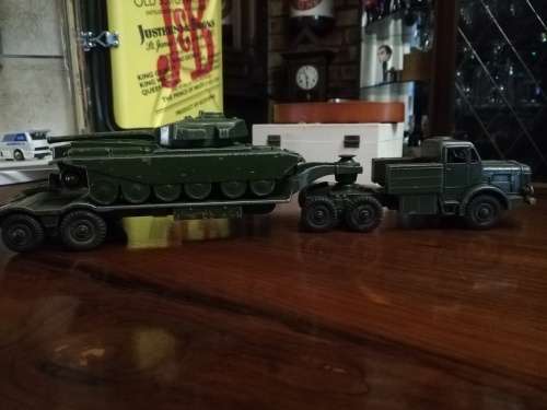 Dinky Supertoys TANK TRANSPORTER with Centurion Tank