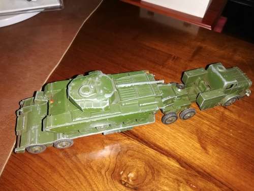Dinky Supertoys TANK TRANSPORTER with Centurion Tank