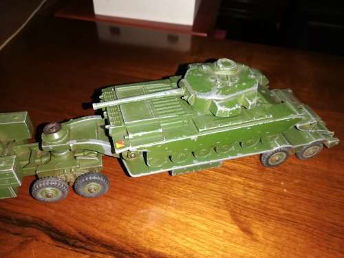 Dinky Supertoys TANK TRANSPORTER with Centurion Tank