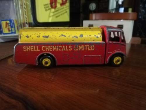 Dinky Toys AEC Monarch
