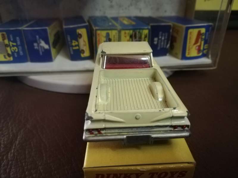 Dinky Toys Chevrolet El Camino Bakkie Boxed