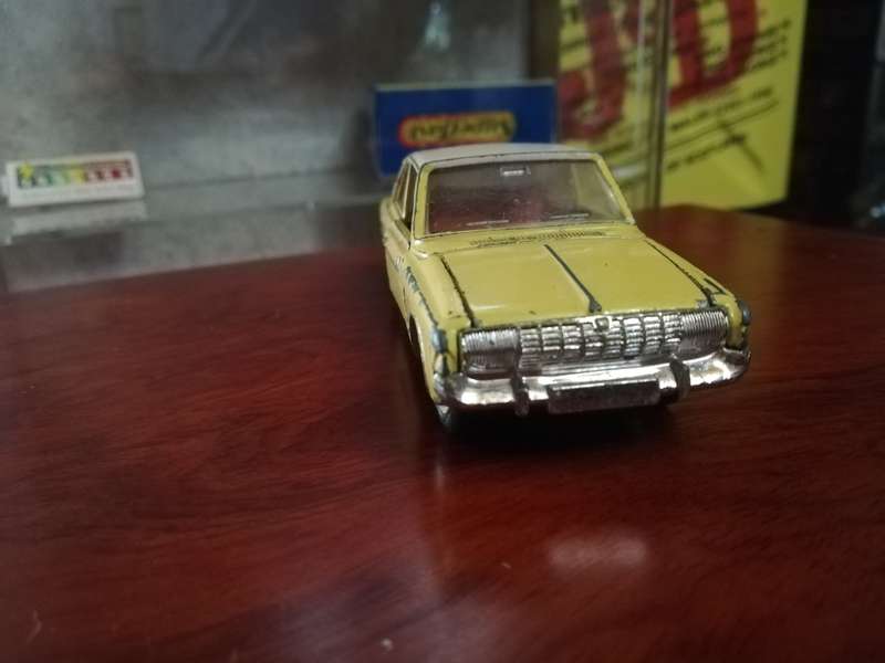 Dinky Toys Ford Taunus