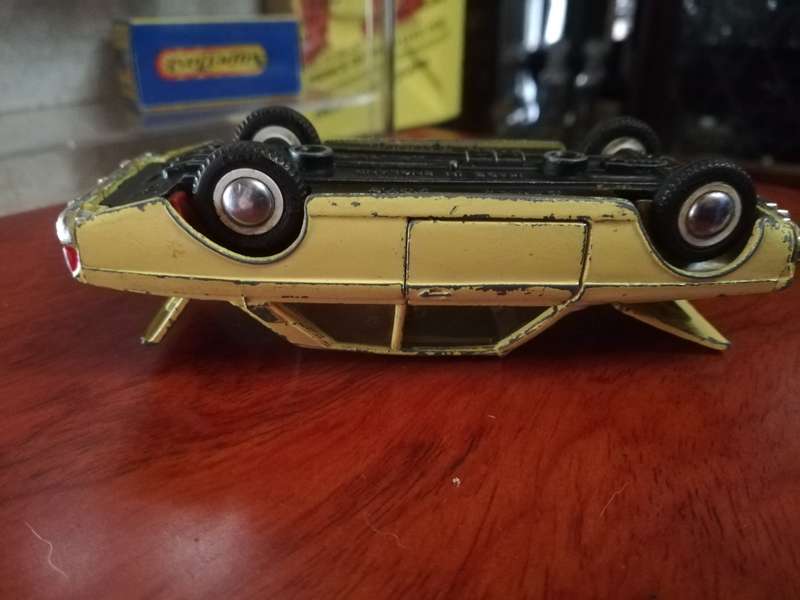Dinky Toys Ford Taunus