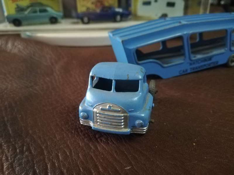 Matchbox Car Transporter plus Cars