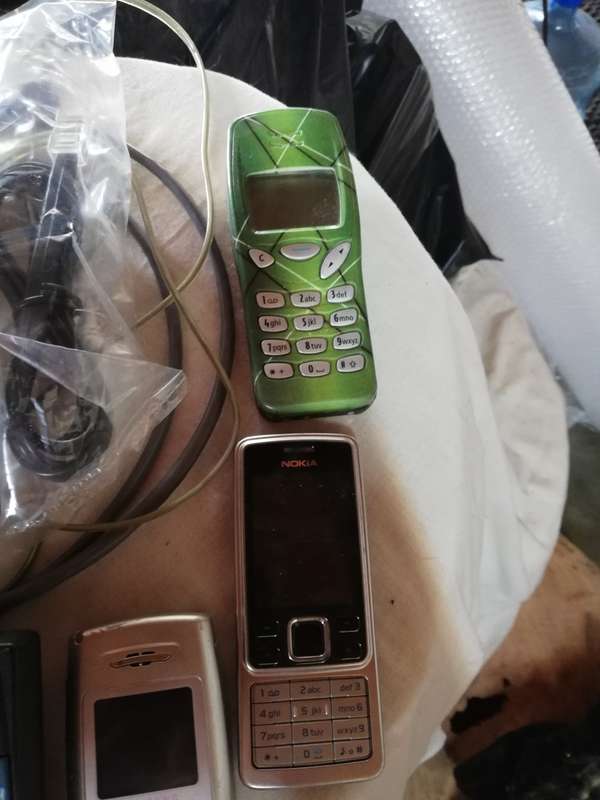 Vintage Cellphone Joblot