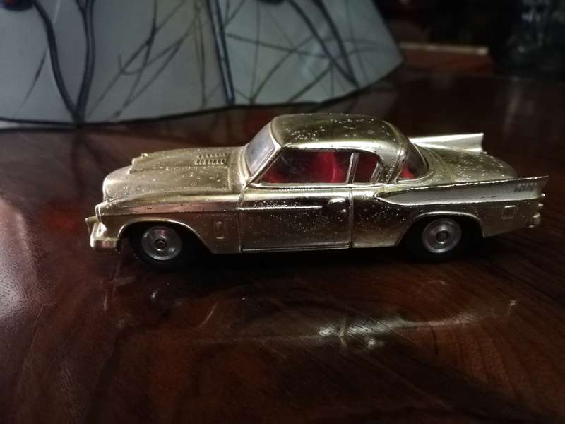Corgi Toys Studebaker Golden Hawk