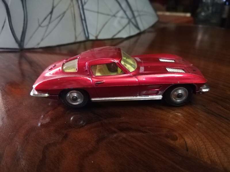 Corgi Toys Chevrolet Corvette Stingray