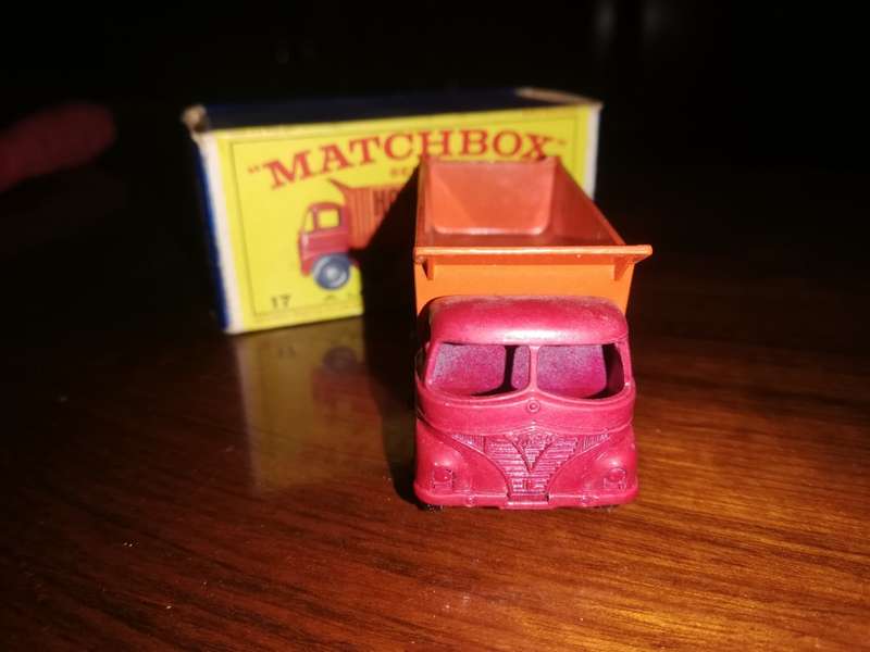 Matchbox FODEN TIPPER Truck in Original Box