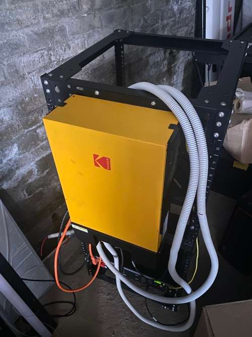 Solar Power Kit: Kodak King 5kW Inverter, Pylon 2.4kWh Li-Ion Battery & Free-Standing 22U Rack