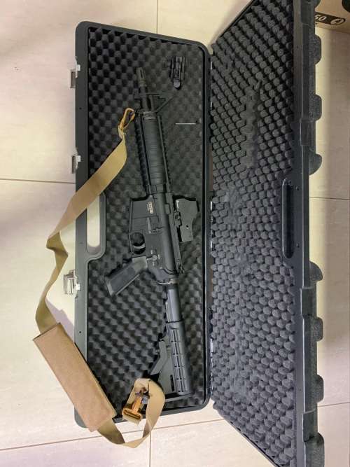 UMAREX SELF-DEFENSE / TRAINING FULL AUTO AR15 ASSUALT RIFLE MARKER T4E TM4 RIS 2.7KG + EXTRA`S