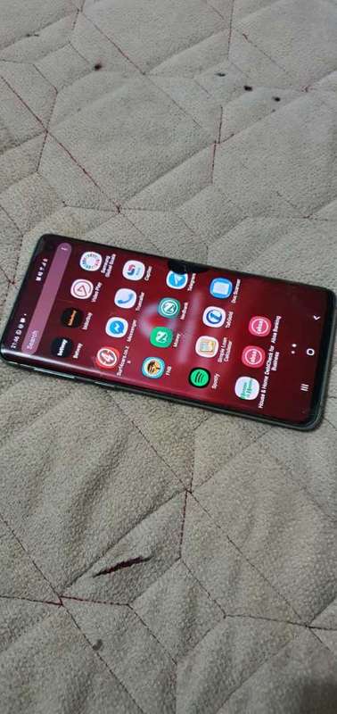 Samsung S10