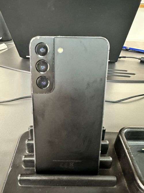 Samsung S22