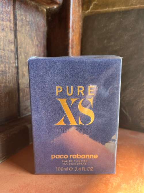 PERFUME